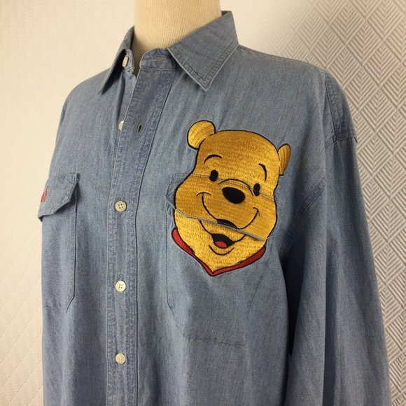 Disney Catalog Womens Top Blouse Winnie the Pooh Pocket Denim Cotton Size Medium - Picture 3 of 9